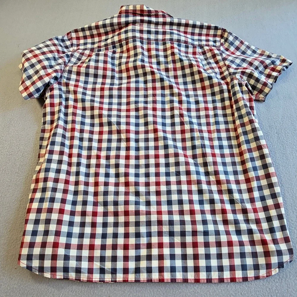 The North Face Button Up Mens XL Red Blue White Plaid Nylon Short Sleeve Shirt